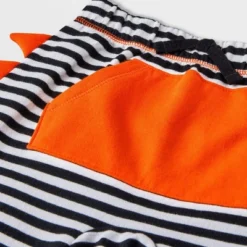 Baby 2pc Milk Monster Long Sleeve Top & Bottom Set - Halloween - Cat & Jack™ Black -CAT & JACK Shop GUEST 80a16e2b 48cc 4cce b886 6ad6f99b3ea9