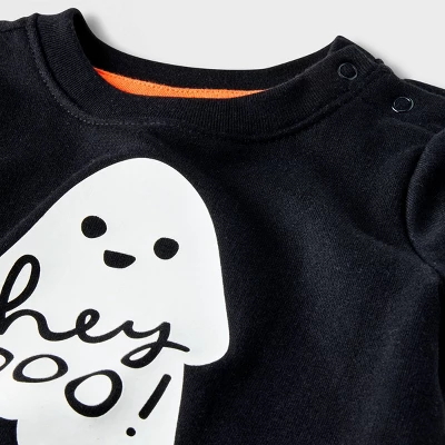 Baby 2pc 'Hey Boo' Sweatshirt & Shorts Set - Cat & Jack™ Black 2 Baby 2pc 'Hey Boo' Sweatshirt & Shorts Set - Cat & Jack™ Black - Image 2